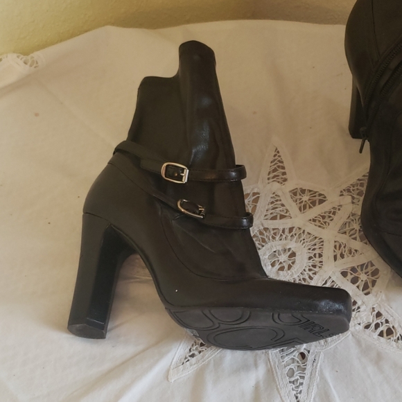 Boots - Picture 2 of 2